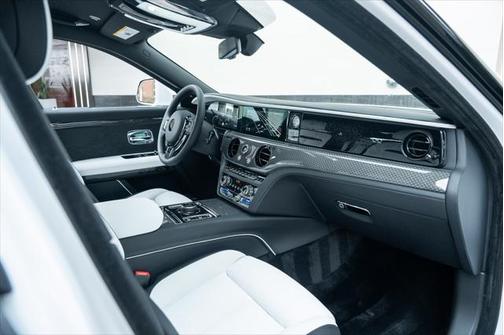 2025 Rolls-Royce Ghost 
