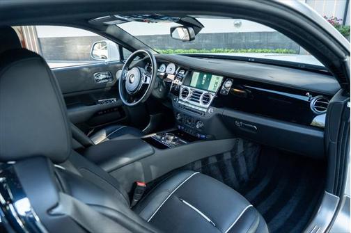 2017 Rolls-Royce Wraith Base