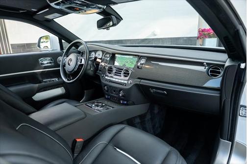 2019 Rolls-Royce Wraith Base