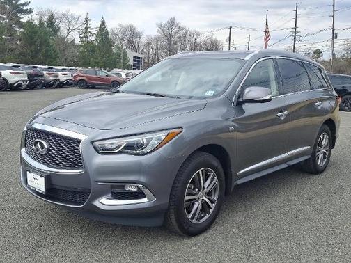 2020 INFINITI QX60 LUXE
