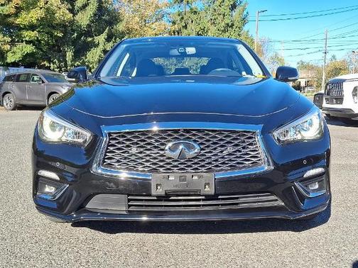 2022 INFINITI Q50 LUXE
