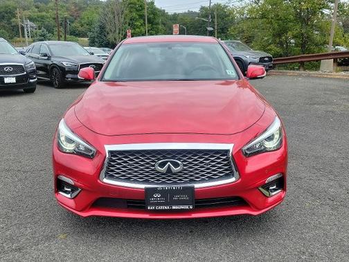 2023 INFINITI Q50 LUXE