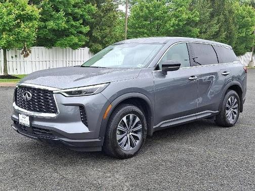 2024 INFINITI QX60 PURE