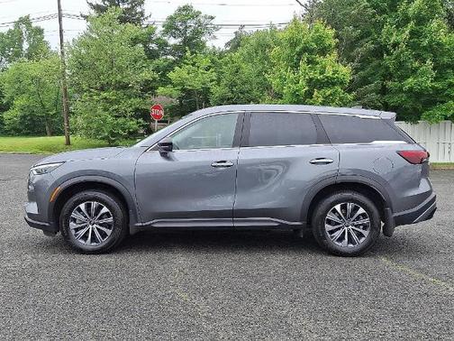 2024 INFINITI QX60 PURE
