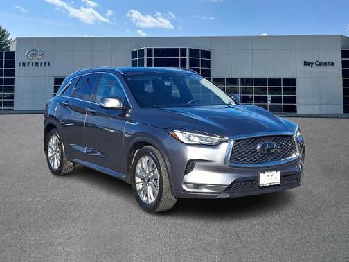 2023 INFINITI QX50 LUXE