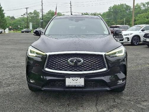 2022 INFINITI QX50 LUXE