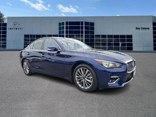 2024 INFINITI Q50 LUXE