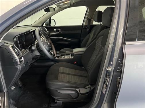 2021 Kia Sorento LX