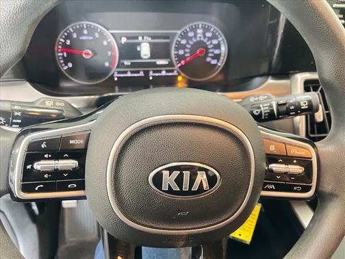 2021 Kia Sorento LX