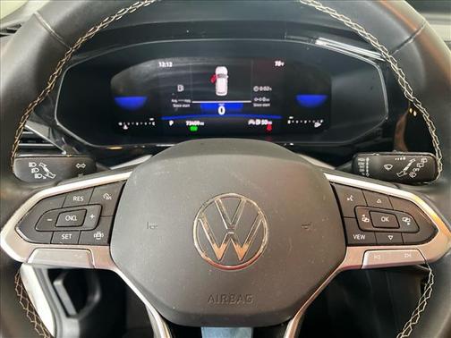 Pure White 2023 Volkswagen Taos 1.5T S