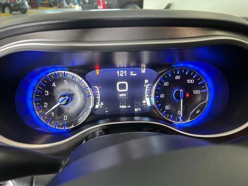 2021 Chrysler Pacifica Touring-L