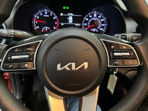 2022 Kia Forte LXS
