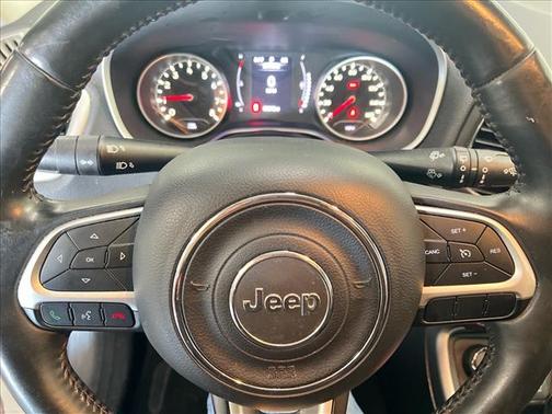 Red 2019 Jeep Compass Latitude