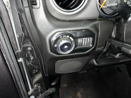 2022 Jeep Wrangler Sport