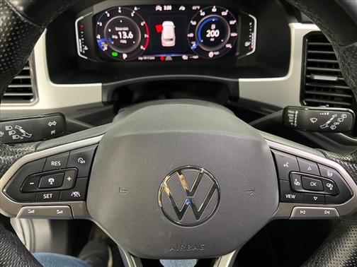2022 Volkswagen Atlas 3.6 V6 SEL R-Line