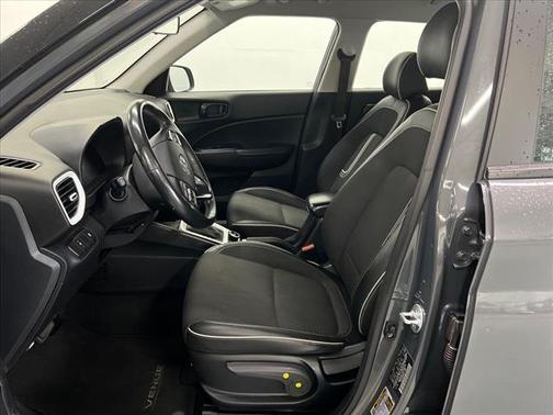 2024 Hyundai VENUE Limited