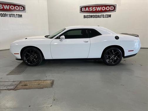 2022 Dodge Challenger SXT