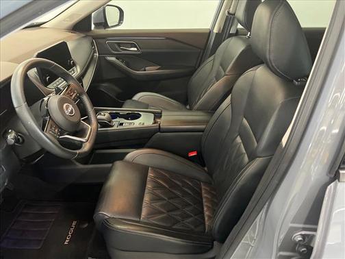 Boulder Gray Pearl 2023 Nissan Rogue Platinum
