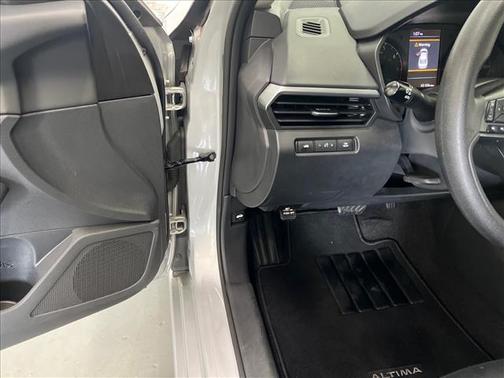 2023 Nissan Altima 2.5 S