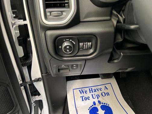 Bright White 2026 RAM 1500 Big Horn