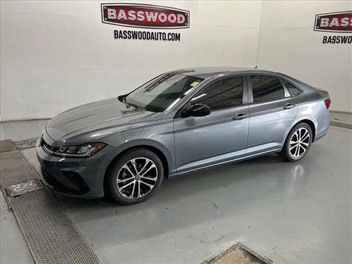 2025 Volkswagen Jetta 1.5T Sport