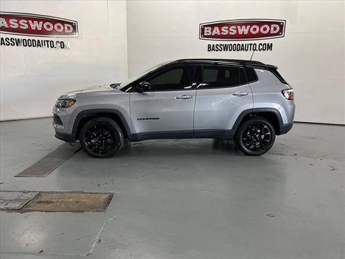 2022 Jeep Compass Altitude