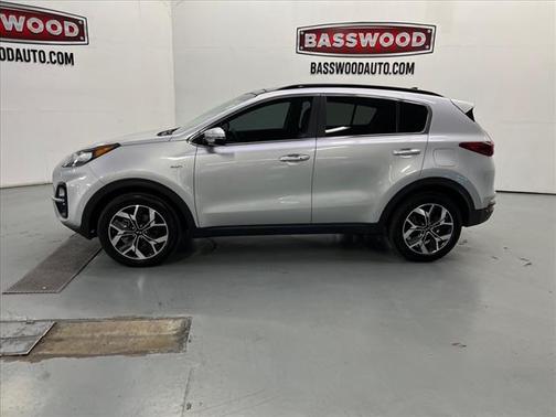 2022 Kia Sportage EX
