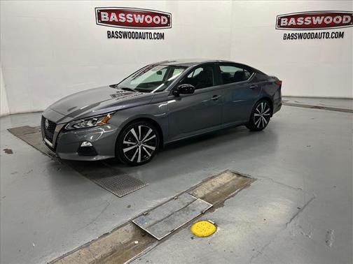 2022 Nissan Altima 2.5 SR