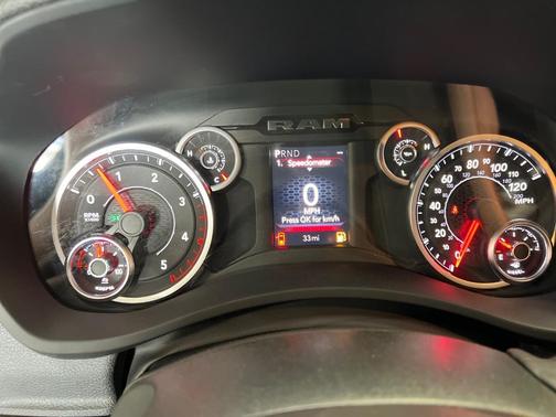 Diamond Black 2026 RAM 2500 Tradesman