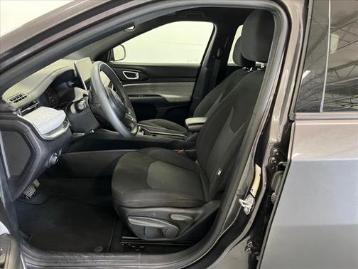 2023 Jeep Compass Sport