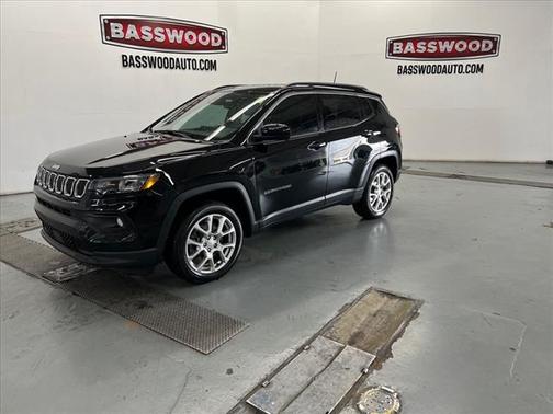 2023 Jeep Compass Latitude Lux