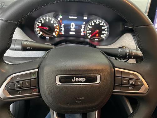 2023 Jeep Compass Latitude Lux