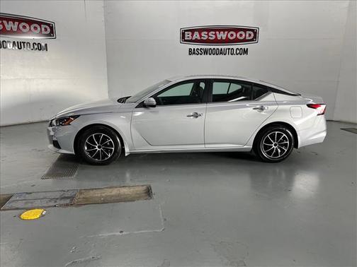 2022 Nissan Altima 2.5 S