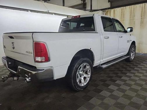 2014 RAM 1500 SLT
