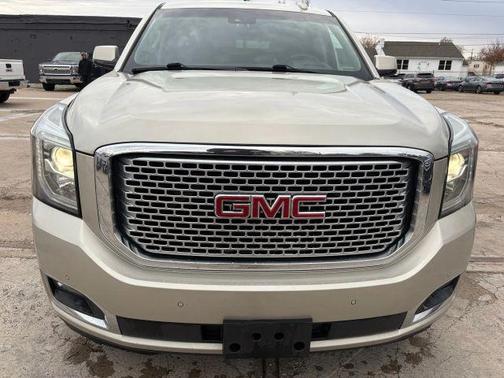 2016 GMC Yukon Denali