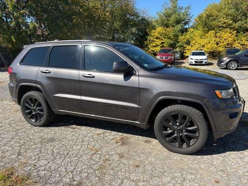 2018 Jeep Grand Cherokee Altitude