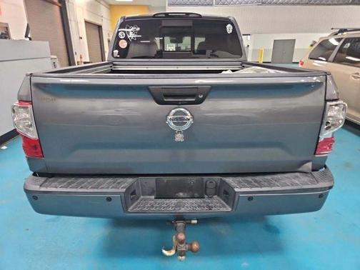 2018 Nissan Titan SL