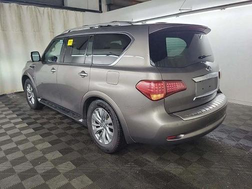 2017 INFINITI QX80 Base