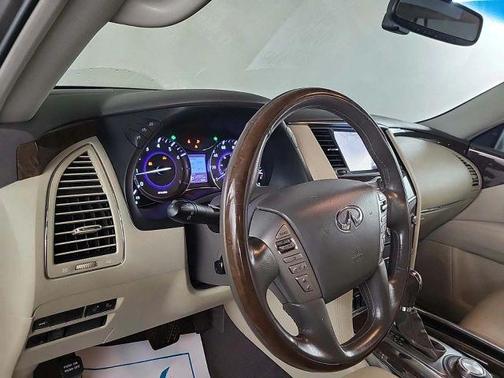 2017 INFINITI QX80 Base