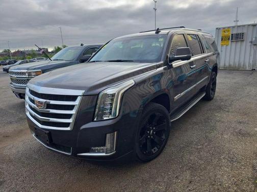 2017 Cadillac Escalade ESV Luxury
