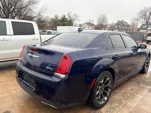 2017 Chrysler 300 S