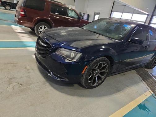 2017 Chrysler 300 S