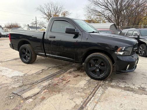 2016 RAM 1500 Tradesman/Express