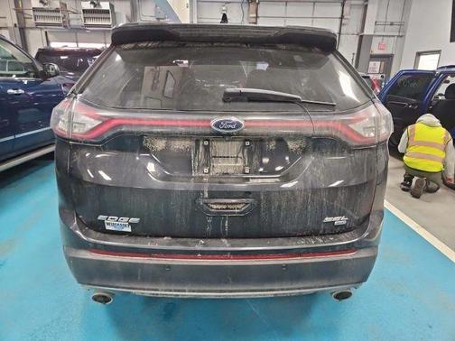 Black 2016 Ford Edge SEL