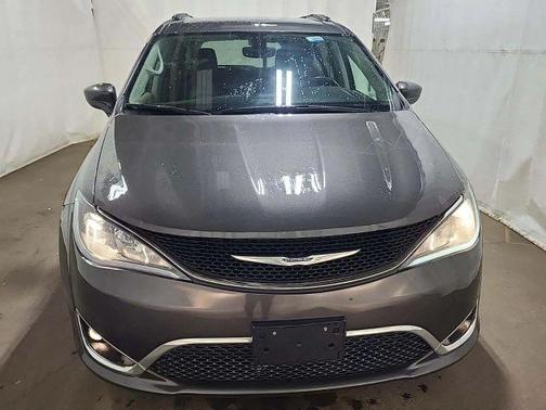 Gray 2019 Chrysler Pacifica Touring-L