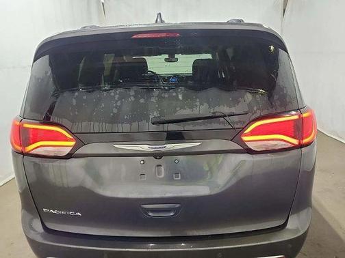 Gray 2019 Chrysler Pacifica Touring-L