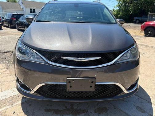 Gray 2019 Chrysler Pacifica Touring L Minivan 4D
