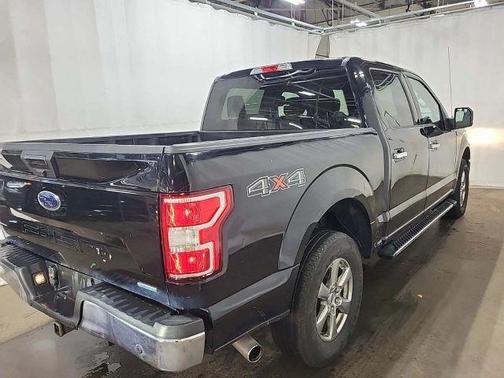 Black 2018 Ford F-150 XLT