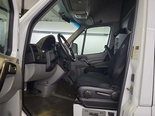 2016 Mercedes-Benz Sprinter HIGH ROOF W/144 WB