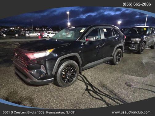 2019 Toyota RAV4 LE